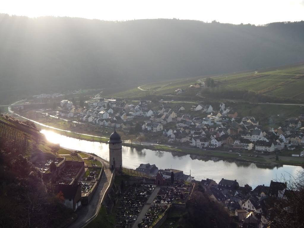 Gaestehaus Am Roemerbad Zell an der Mosel Dış mekan fotoğraf